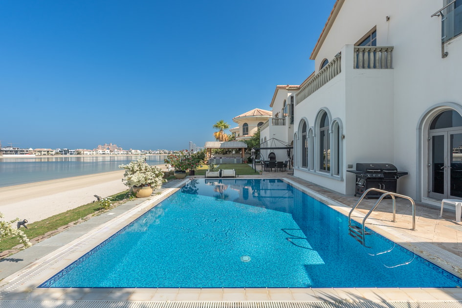 Villa for Sale in Signature Villas Frond M: Exclusive Classically ...